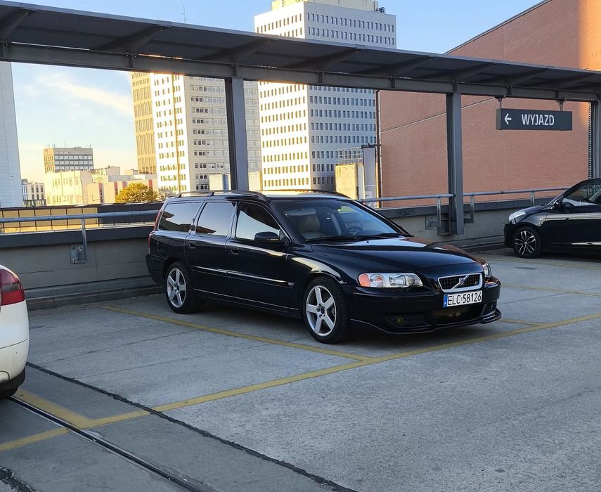Volvo V70 Volvo V70R gorąca amerykana ze skrzynią manualną