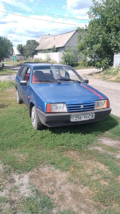 Продам ВАЗ 2109 на полном ходу