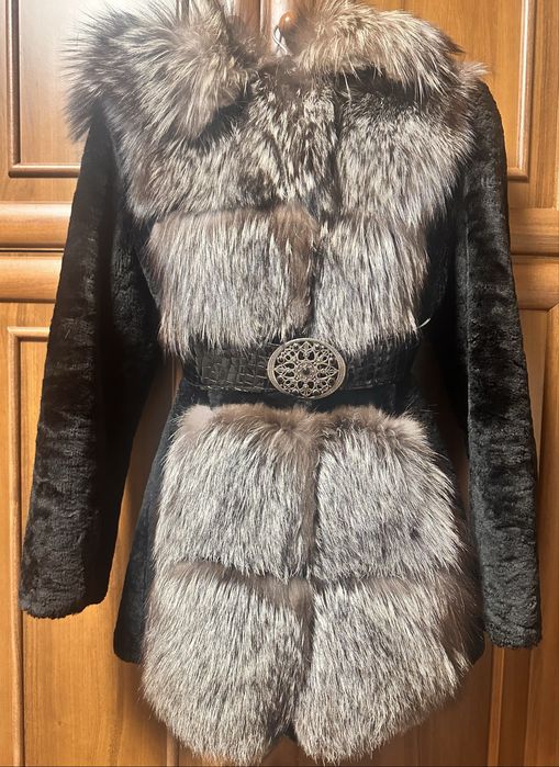 Шуба из мутона и чернобурки