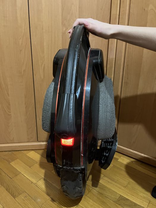 Моноколесо v10f.