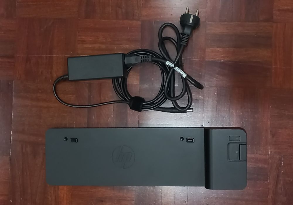 HP 2013 UltraSlim Docking Station