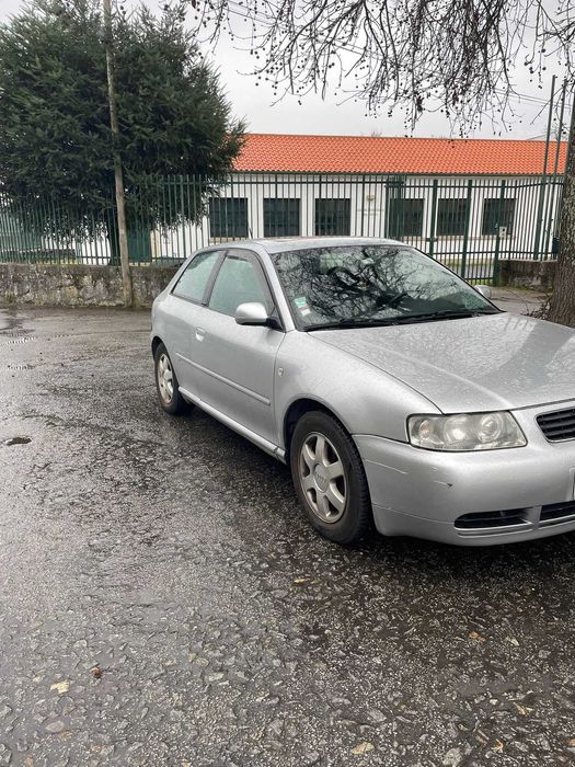 Audi A3 1.6 gasolina
