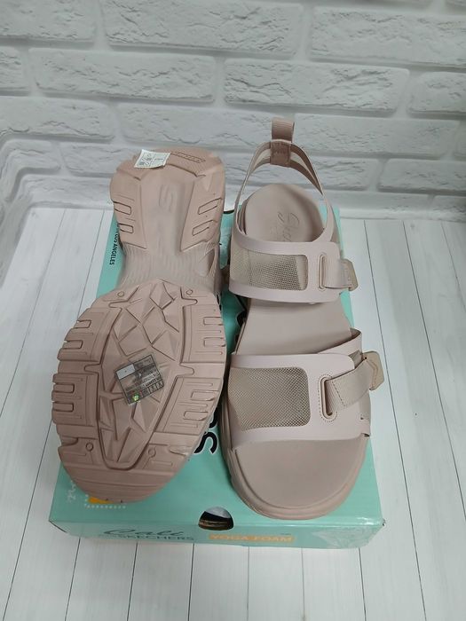 Жіночі сандалі Skechers 119858 BLSH