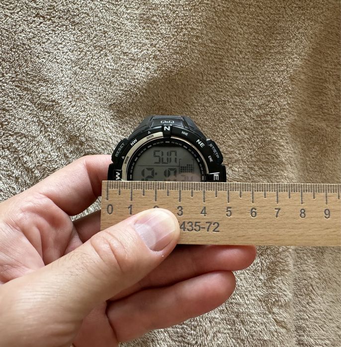 Наручные часы Q and Q модель M131J002Y