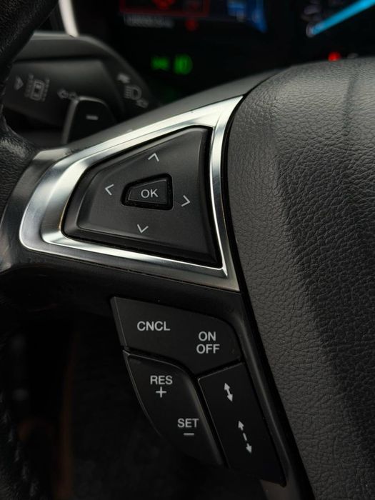 Продам Ford Fusion