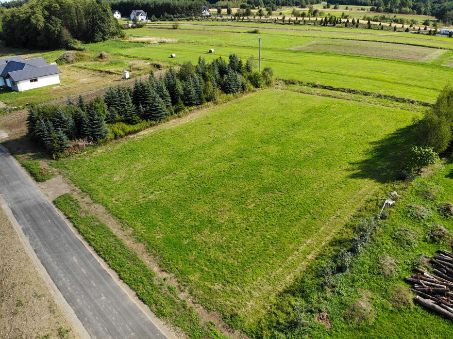 Działka budowlana 13 ar/ 26 ar -media-gaz-prąd-woda Dabrowa Tarnowska