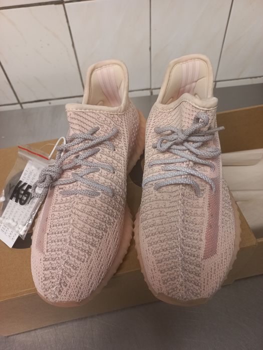 Adidas yeezy boosts V2 350