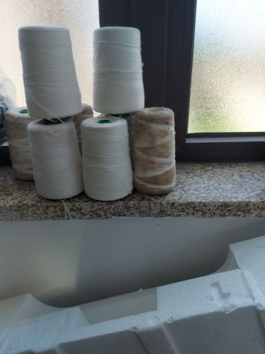 8 bobinas de fio de algodão e 10 Pares de luvas marca juba