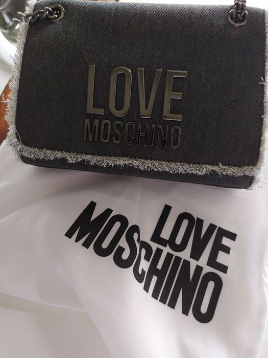 Maravilhosa mala love Moschino