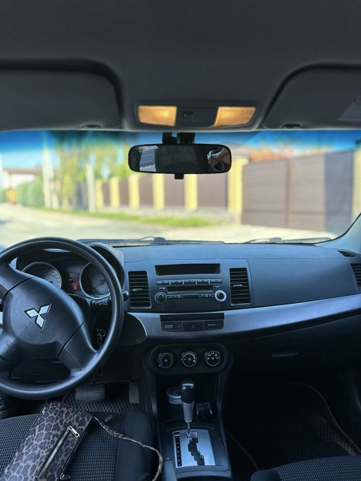 Mitsubishi Lanser 10