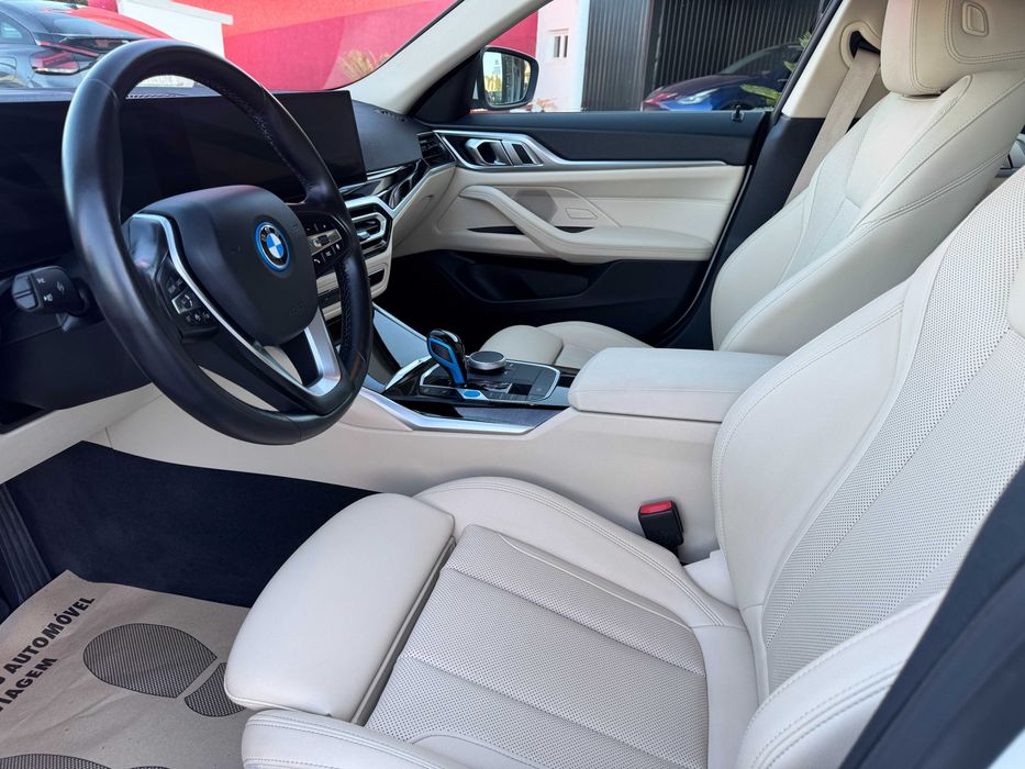 BMW i4 eDrive40