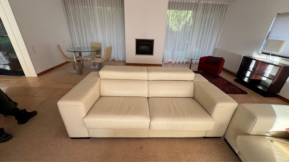 Sofas em Pele semi-novos