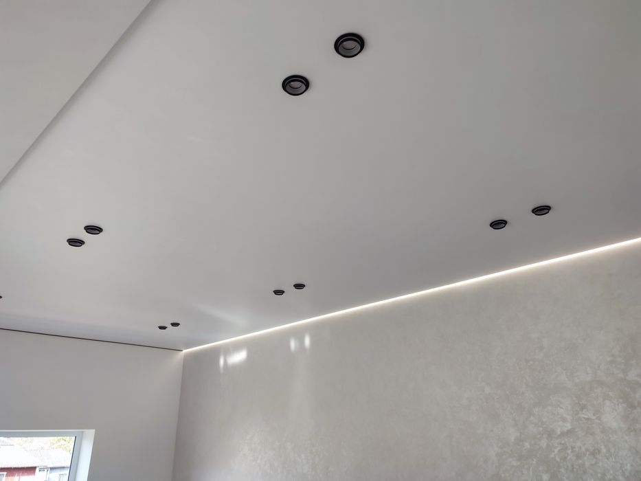 Натяжні стелі Яремче