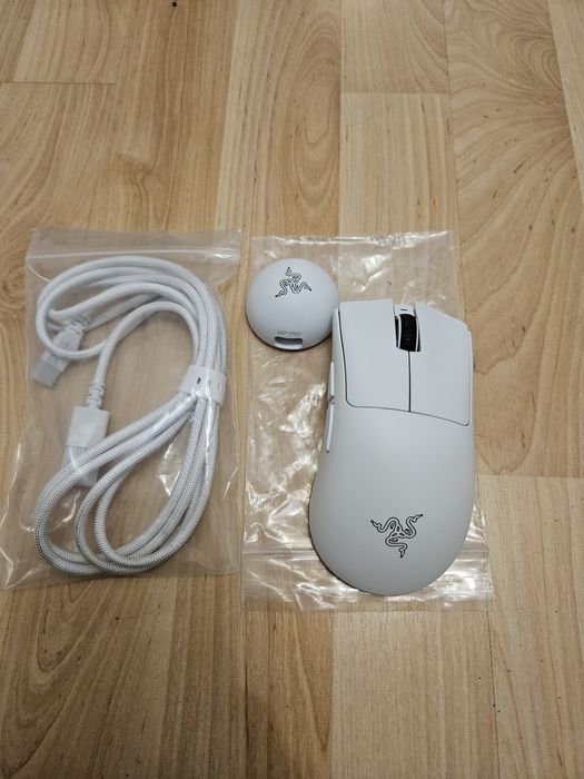 Миша Razer DeathAdder V4 PRO White 8000hz