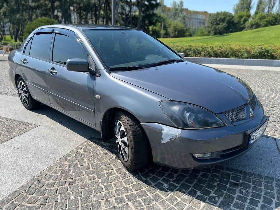 Mitsubishi lancer 9