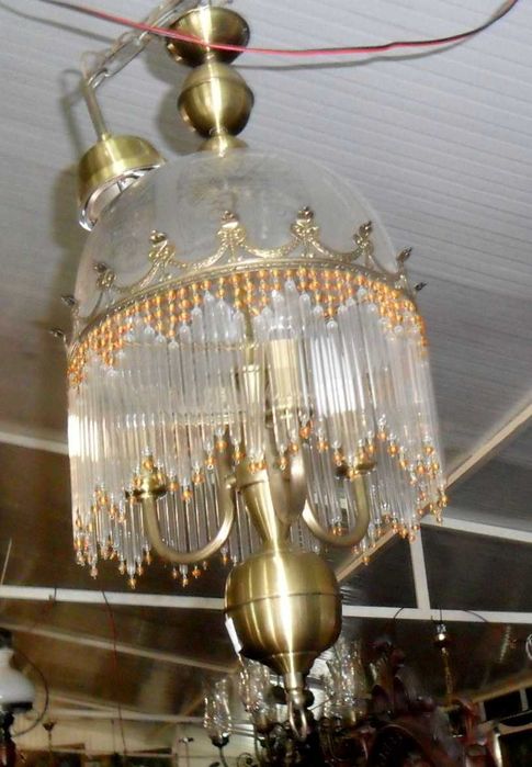 Candeeiros victorianos - 1 de tecto e 2 de apoio