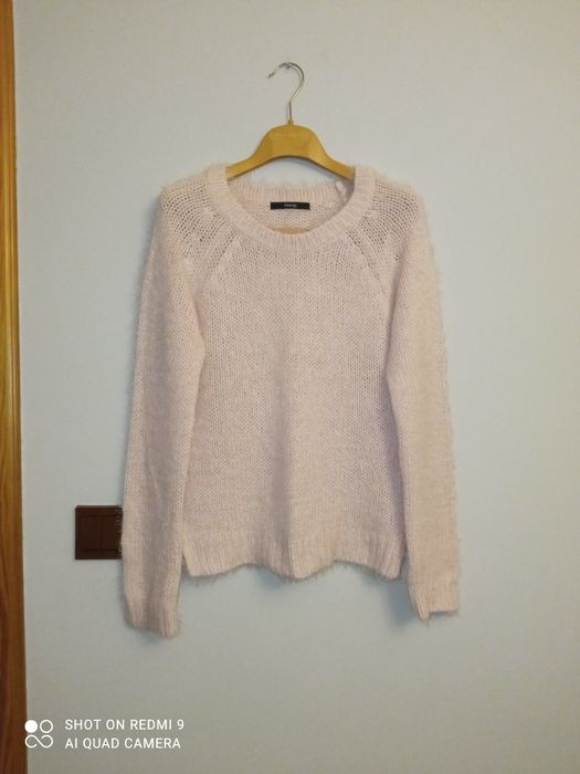 GEORGE włochaty sweterek M