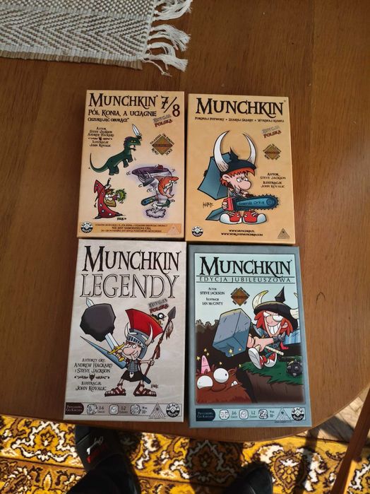 Zestaw 3 gier planszowych Munchkin