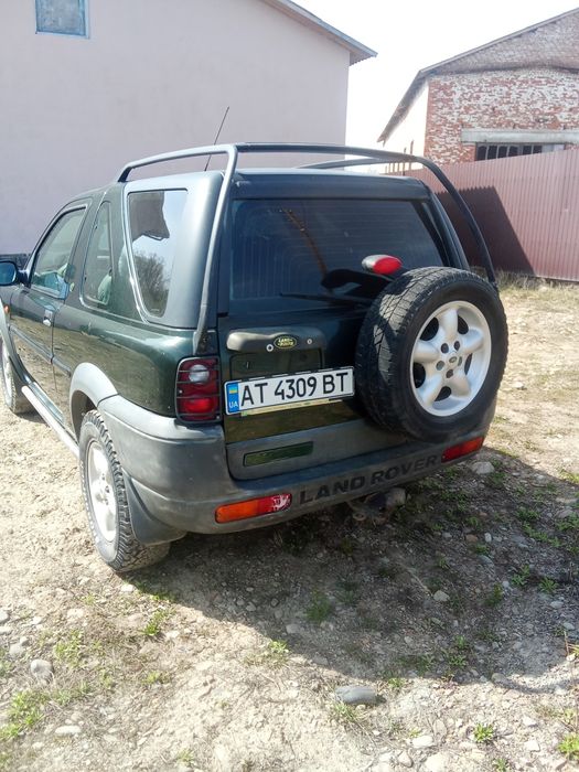 Ленд ровер 2000р в