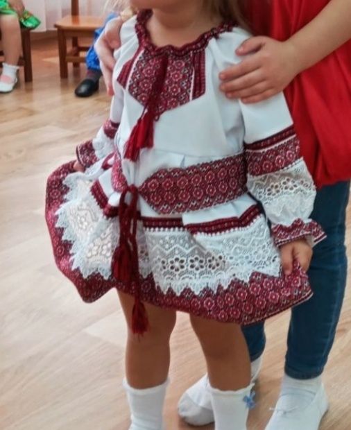 Нарядна сукня вишиванка