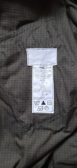 Sprzedam mundur połowy nowy