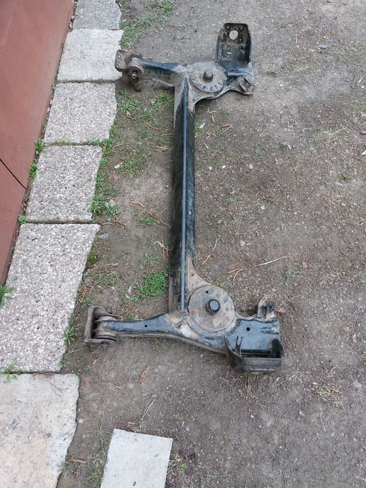 Задня балка форд ескорд mk5