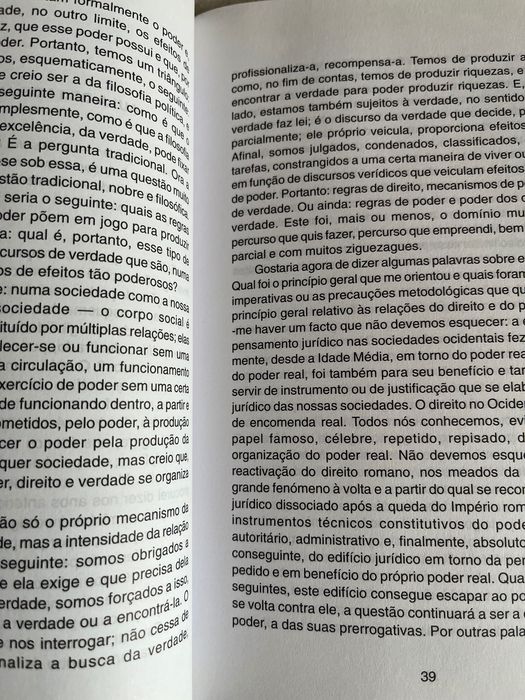 É Preciso Defender a Sociedade Michel Foucault