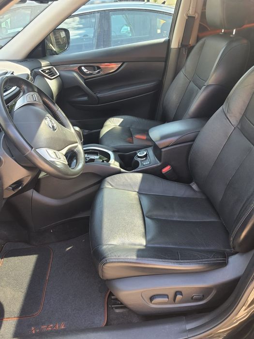 Sprzedam Nissan x-trail 2.0 dCi Panorama kamery 360 skóra