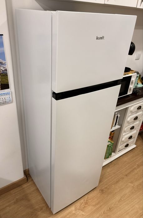 Frigorífico KUNFT KDD9133 WH (Estático - 161 cm - 243 L - Branco)
