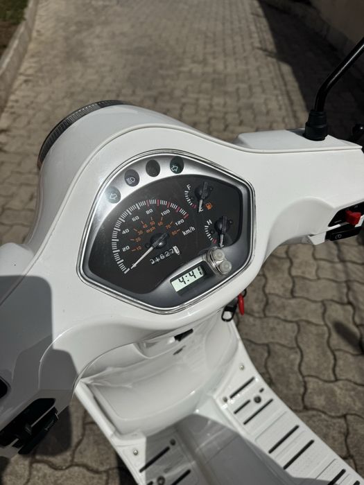 Scooter Branca 125cc