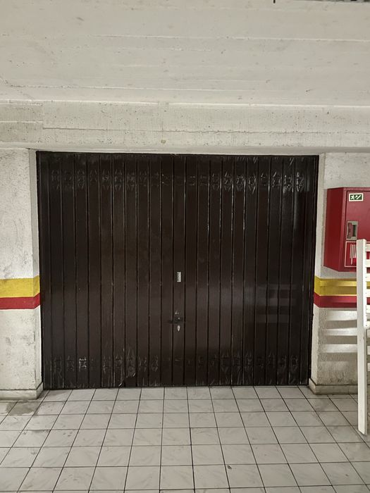 Alugo ou Vendo Garagem Box 19m2