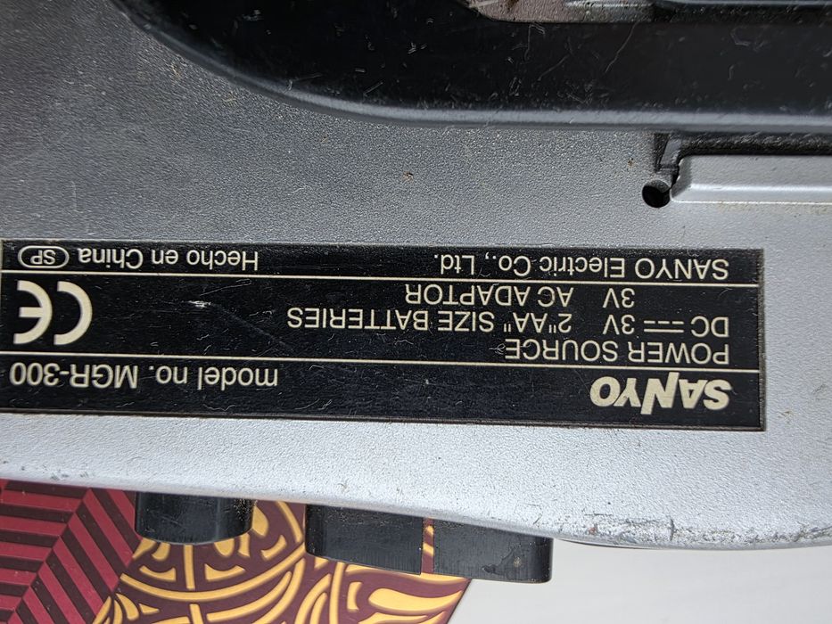 Касетний плеєр SANYO MGR-300