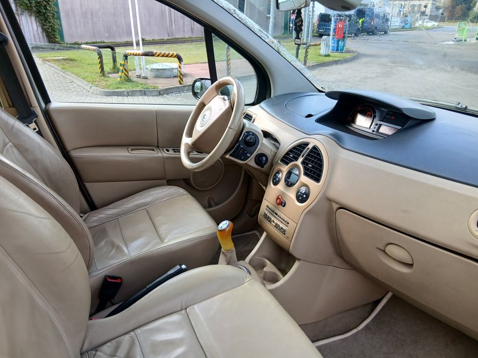 Renault modus 1,6 benz 06r initiale Paris Skóra szklany dach