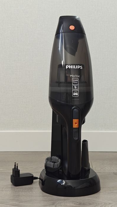 Philips MiniVac FC6149 / 01,   ручной  компактный пылесос, полный комплект