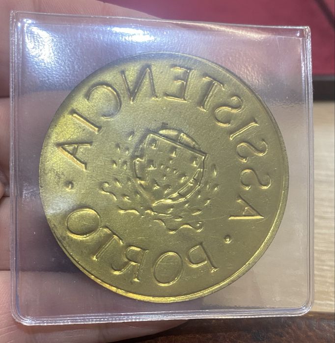 Crachá ? POR IDENTIFICAR