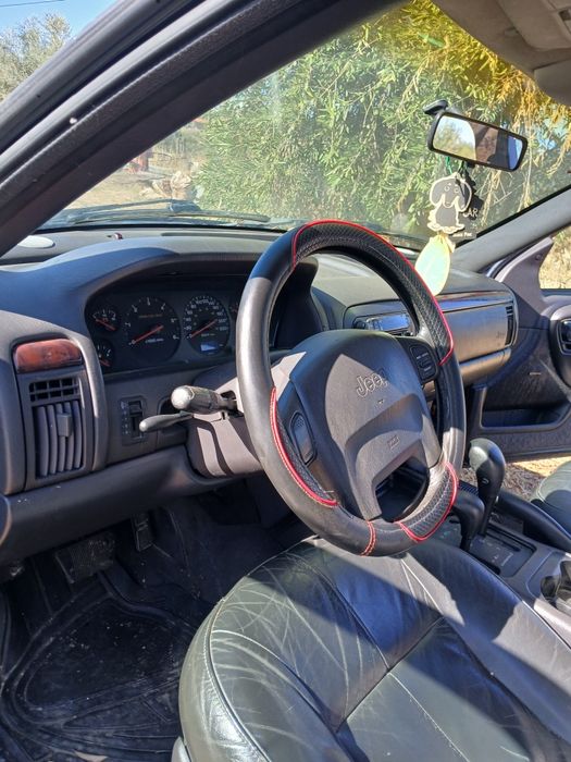 Vendo carro usado em bom estado para mais informacoes contactar por chamada telefonica por favor
