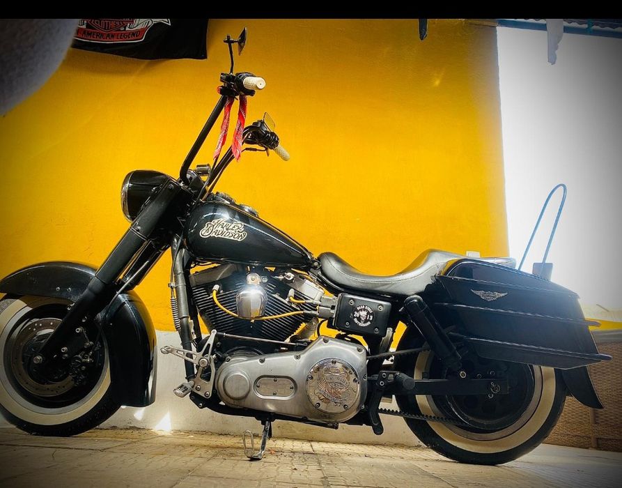 Harley davidson dyna super glide fxd