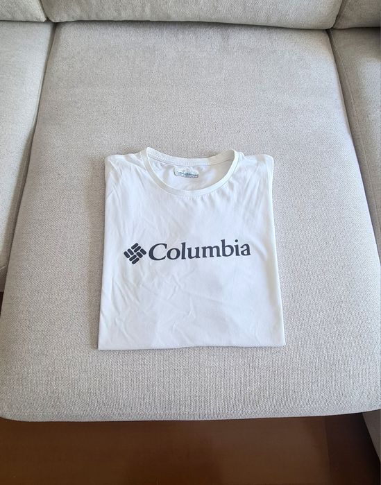 T-shirt Columbia