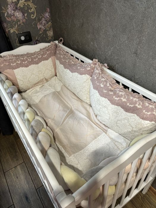 Бортики в ліжко