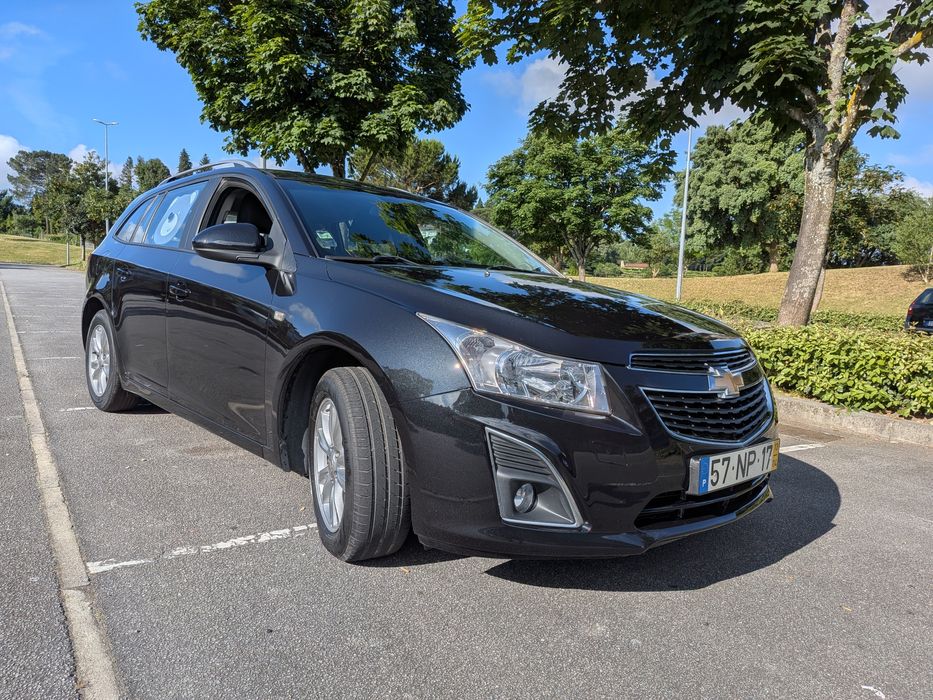 Chevrolet Cruze SW 1.7 VCDi 130cv LTZ – 183mil km – Muito estimado