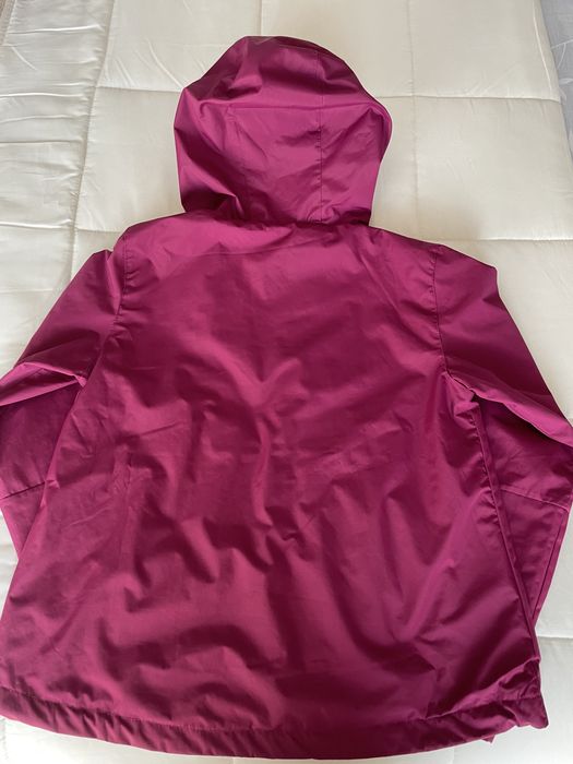 Casaca desportiva impermeável 10 anos + oferta