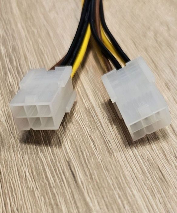 Adapter do karty graficznej 2x6 Pin do 8 Pin Asus