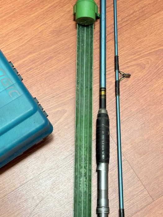 Caixa de Pesca Completa (Tackle Box) + acessórios – pronta a usar