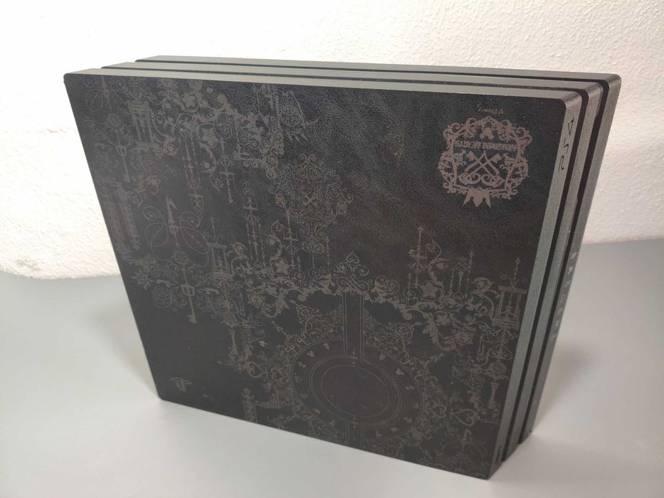 Playstation 4 Pro 1TB Kingdom Hearts III Limited Edition