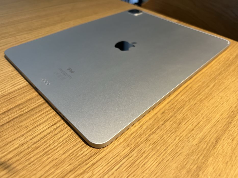 iPad 12.9 5gen M1