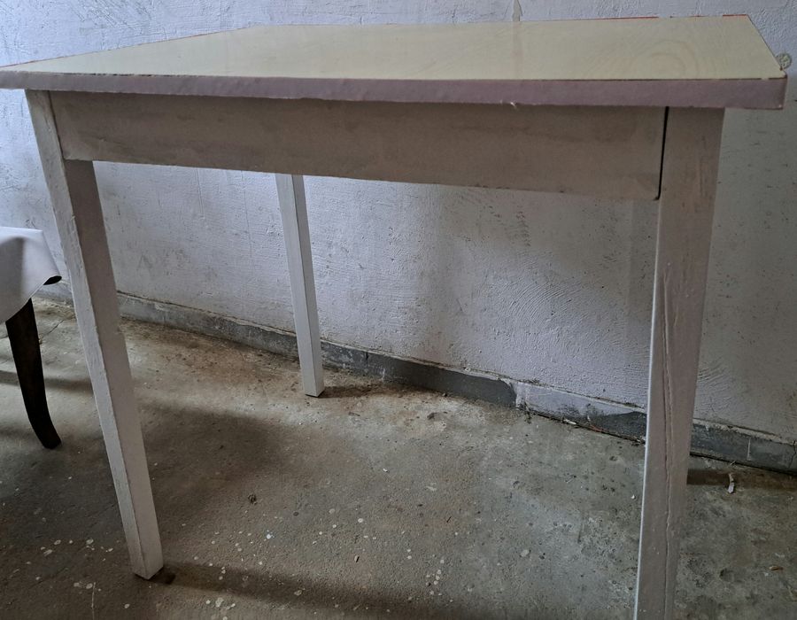 Stół Kuchenny Drewniany Biały - Nieduży, Praktyczny, Stary