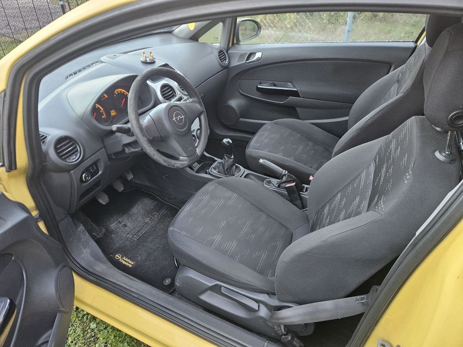 Opel Corsa 1.3 cdti VAT 1