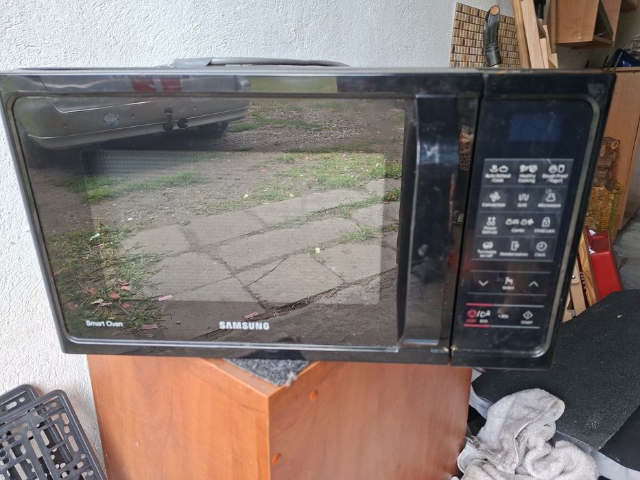 Mikrofala Samsung smart oven