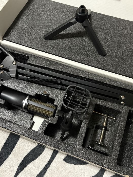 игровой микро zealsound a68s (Aula f75 hyper x fifine)