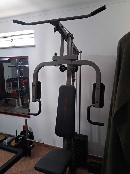 Máquina de ginásio multifunções